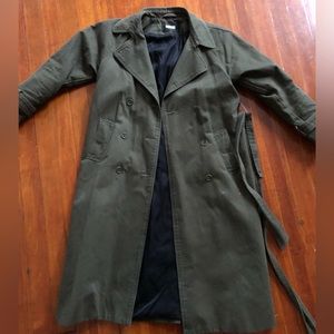 Reformation petite trench